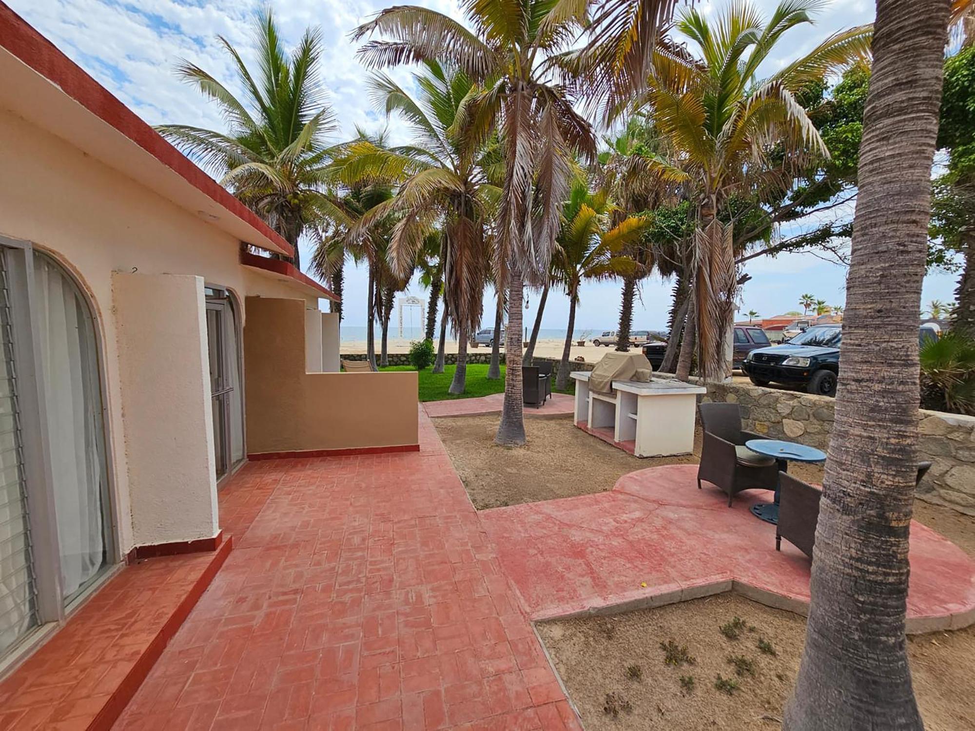 Buena Vista Oceanfront & Hot Springs Resort Буэнависта Экстерьер фото
