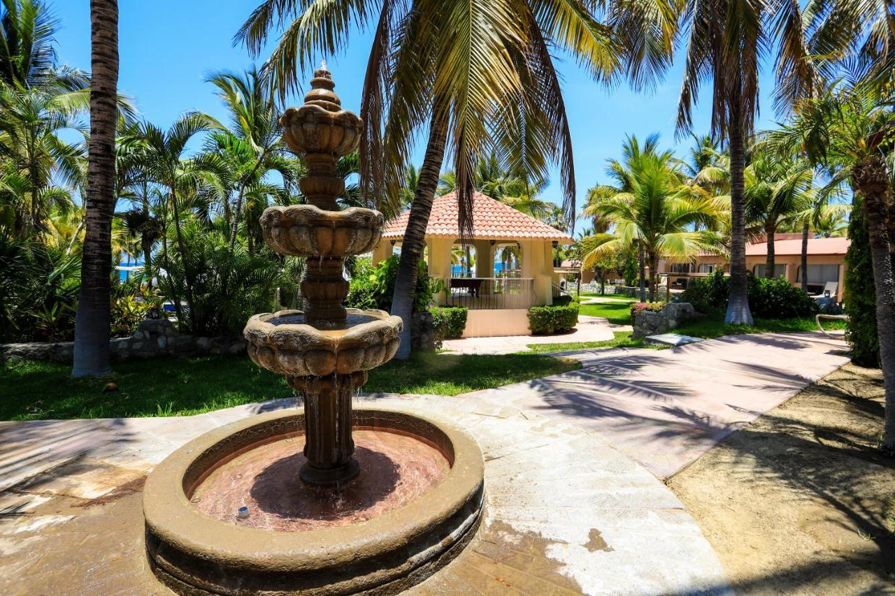 Buena Vista Oceanfront & Hot Springs Resort Буэнависта Экстерьер фото